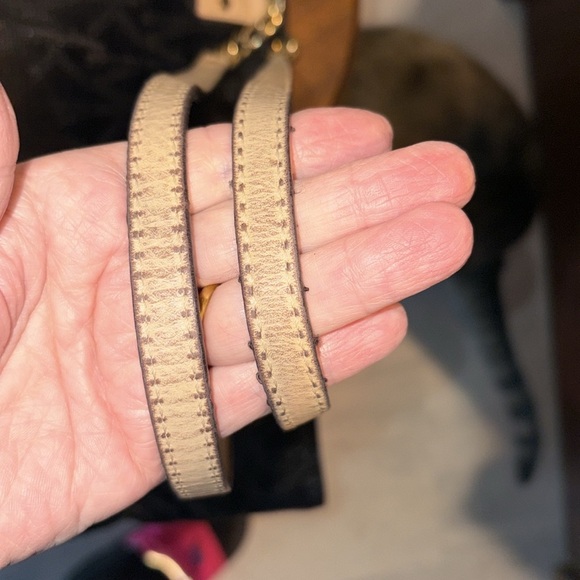 Michael Kors  shoulder bag  signature monogram leather black/Chain detail tan st - Picture 12 of 17